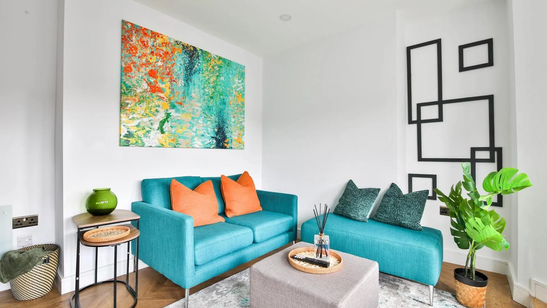 North Road Luxe New Serviced Apartments- Parking Available With Full Kitchen Amenities Cardiff 0*,  United Kingdom
